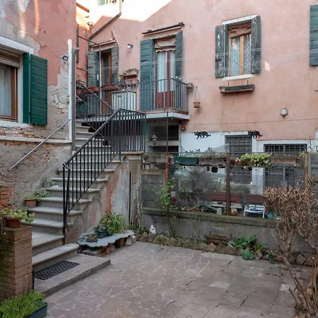 Ca' Del Mistero